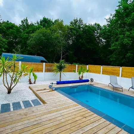 Maison A Biscarrosse Avec Piscine Et Jacuzzi Exterior photo